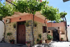Traditional Residence with terrace - Image 4