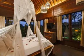 #14 Wooden Villa with Private Pool - Image 4