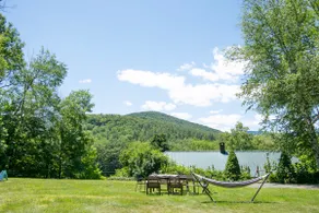 Hiking and Breweries! Mountain and river views! - Image 2