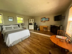 Captain’s Quarters - Image 3