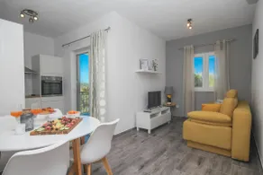 Dandy apartment with pool 2 bedrooms - Image 5