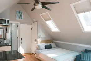 The Loft - Wash Park Carriage House - Image 2