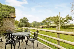 The Chaff House - farm stay apartment set within 135 acres - Image 5
