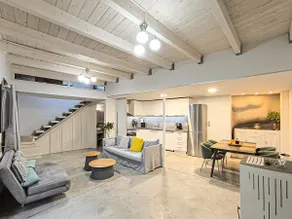 Charming Old Tannery House with Spacious Veranda and Stunning Sea View! - Image 2