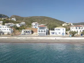 Beachfront House Agia Pelagia Kythira - Image 5
