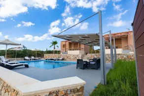 ONE BEDRoom Family House with Pool for up to 4 ! - Image 3