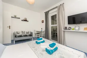 Green Eden apartment with sea view Rea - Image 4