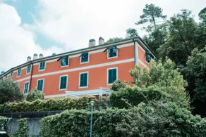 Apartment in the Parco Mandela area of Sestri L. - Image 2