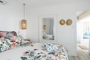 [ Rob’s Beach Shack ] - Beachfront Bliss - Image 4