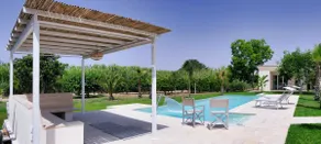 Wonderful Villa with large Swimming Pool & Garden - Image 2