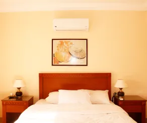 light 1-BR in resort 4*, wifi free, pool in minute - Image 2