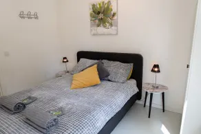 Spacious and luxurious apartment centrally located in NL - Image 5