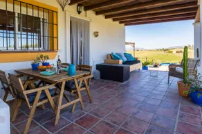 B&B with 2 private studios, shared pool & jacuzzi. - Image 4