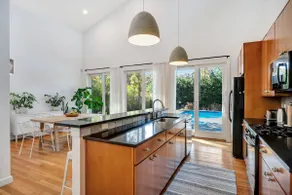 Peaceful Retreat in Immaculate Architect’s House - Image 3