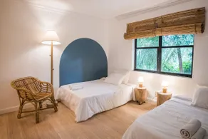 Hillside Nest: Breakfast, Pet-Friendly, Disney+! - Image 5