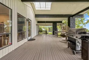 22 Acres Home w/hot tub minutes from Ilana Casino. - Image 4