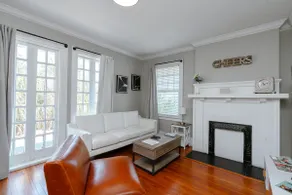 Midtown/Downtown Historic Loft Apartment in Mobile - Image 4
