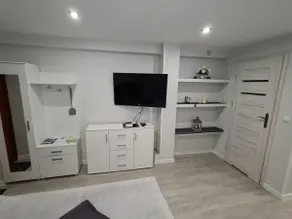 TOP OFFER! Priv Apartment & Bath, Perfect Location - Image 3