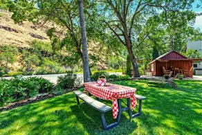 Main House - Klickitat River Inn - Image 2