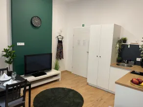 Piotrkowska122PL apartment with bedroom - Image 4