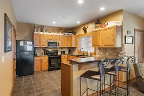 Plys 2BR Creekside Condo ved Boyne Mountain-Slope side med privat boblebad !! - Image 4