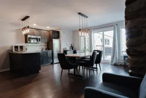 Cozy vibe - spacious - warm - Orford - spas! - Image 3