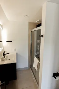 Cozy urban condo Orford – Magog with hot tubs! - Image 4