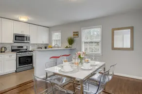 Perfect 2 BR Condo in Princeton w Parking - Image 5