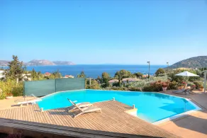 LYCIPONON Villa - Image 4