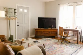 Charming, cozy, eclectic home in heart of SOMA! - Image 2