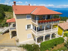Two bedroom Apartment EN with sea view - Image 3