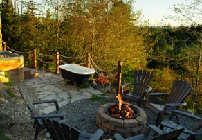 Hot Tub/Cold Dip, Bonfire, EV Charger - 2 BR Suite - Image 5