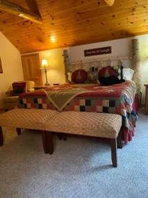 Excellent Location/Pine Cone Guest House/Close to downtown Fish Creek - Image 3