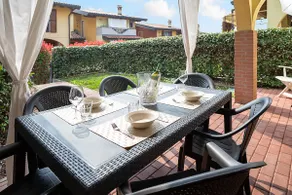 Regarda - appartement L'Archetto with private garden, WiFi, pool - Image 4