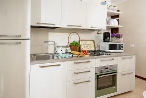 Regarda - appartement L'Archetto with private garden, WiFi, pool - Image 2