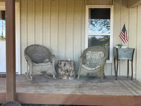 The Scott house in the country. - Image 2