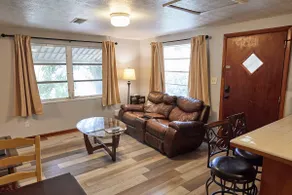 4 Blocks from Jax Beach Pier! - Image 2