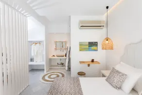 Self-catering, Grand Deluxe Suite, Private Terrace and an outdoorJaccuzi - Image 3