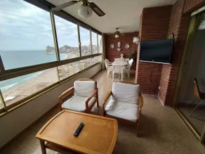 Apartamento en primera linea de playa en Benidorm - Image 5