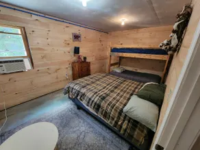 Rustic Cabin with Plenty of parking - Image 4