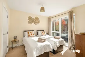 Puffin Way - Comfortable, spacious house with parking - Image 4