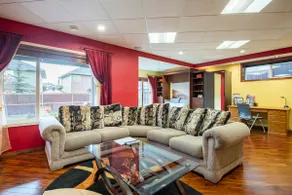 Marius Place. Private Guest Suite - Image 3