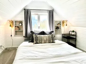 The Nest Suite With Beautiful Rainier View! - Image 4
