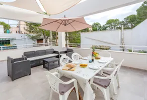 Casa del Sol, Family Apartment 2 - Image 2