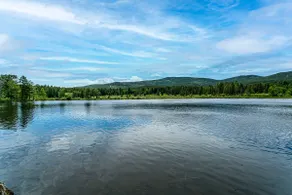 The Snowline Lakehouse - Image 4