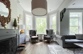 Penthouse Level, Stunning Wrigley Stay - Image 4