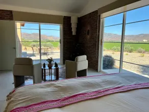 Beautiful house in the heart of Valle de Guadalupe - Image 2