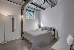 3BD 2BA- Balcony Downtown New Orleans - Walk to FQ - Image 4