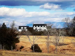 Fox Hill Farm -Blue Ridge Loft - Image 2
