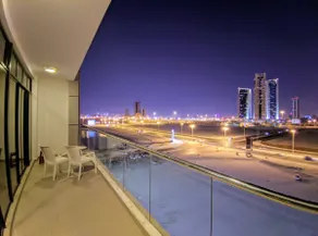 1BR Seef Flat Facing City Center Mall Pool Gym - Image 3